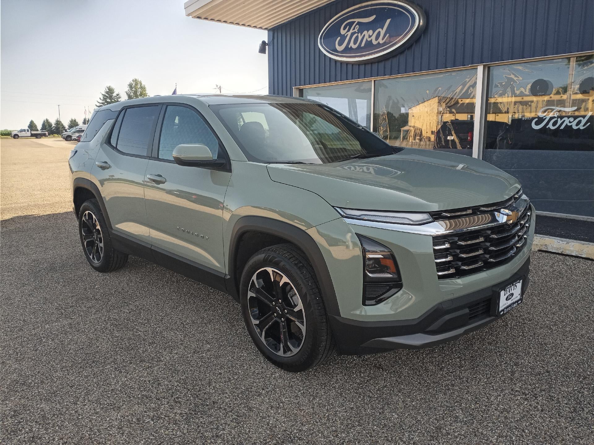 2026 Chevrolet Equinox AWD LT in Cacti Green — front three-quarter view